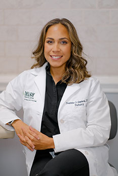 Podiatrist Desiree Garzon, DPM Foot Doctor Desiree Garzon, DPM in the Palm Beach County, FL: Boynton Beach (Greenacres, Boca Del Mar, Lantana, Kings Point) and Wellington (Royal Palm Beach, Riviera Beach, Loxahatchee, Westgate) areas