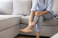 Easing the Stiffness of Arthritic Feet